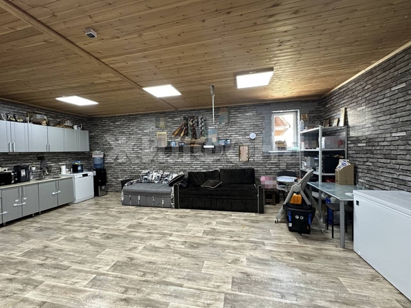 
   Продам дом, 250.1 м², Боровое село

. Фото 14.