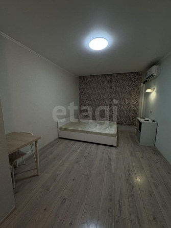 
  Сдам в аренду апартаменты, 38 м², Новосибирск

. Фото 4.