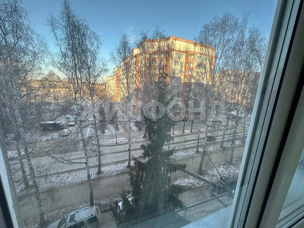 
   Продам 5-комнатную, 101.7 м², Краснообск, 2

. Фото 16.