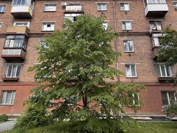 
  Продается 2-комн. квартира, 56 м², Театральная ул, д. 2а
. Фото 2.