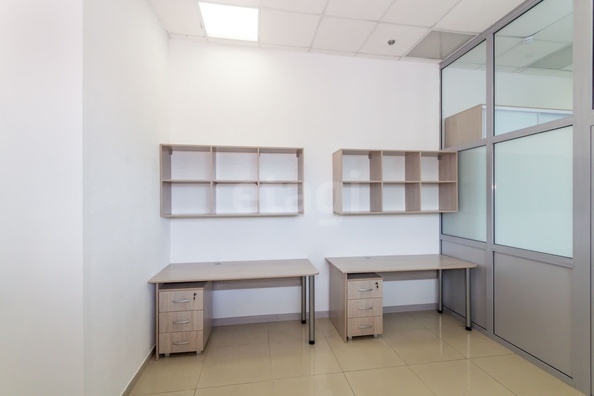 
  Сдается офис, 105 м², Ватутина ул, д. 28а
. Фото 11.