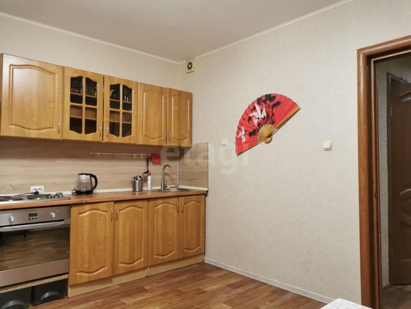 
  Сдам в аренду 1-комнатную квартиру, 52.4 м², Новосибирск

. Фото 5.