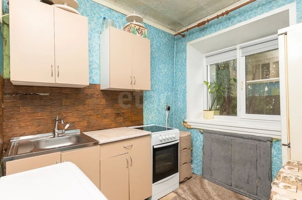 
   Продам 3-комнатную, 53.1 м², Театральная ул, 4/1

. Фото 14.