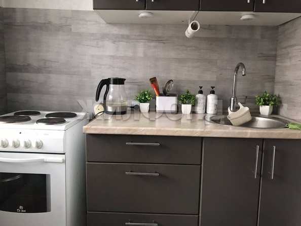 
   Продам 1-комнатную, 25.4 м², Дмитрия Шмонина ул, 2

. Фото 7.
