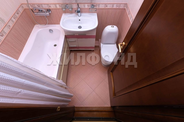 
   Продам 1-комнатную, 43.2 м², Военная ул, 9/1

. Фото 18.