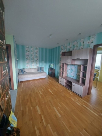 
   Продам 2-комнатную, 40 м², Революционный пр-кт, 76

. Фото 4.