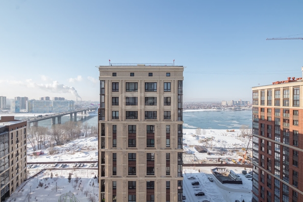 
   Продам 3-комнатную, 70 м², Фабричная ул, 65

. Фото 17.