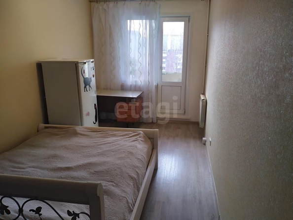 
   Продам 1-комнатную, 62 м², Адриена Лежена ул, 11

. Фото 5.