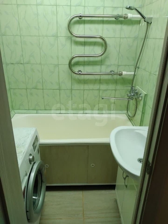 
   Продам 1-комнатную, 62 м², Адриена Лежена ул, 11

. Фото 13.