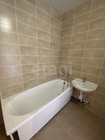 
  Сдам в аренду 2-комнатную квартиру, 55 м², Новосибирск

. Фото 3.