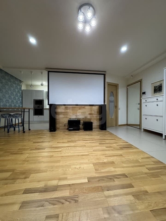 
  Сдам в аренду 2-комнатную квартиру, 57 м², Новосибирск

. Фото 4.