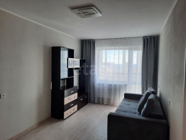 
  Сдам в аренду 1-комнатную квартиру, 34.7 м², Новосибирск

. Фото 1.