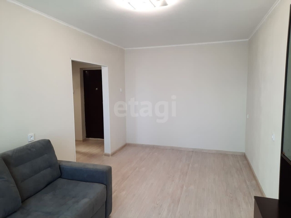 
  Сдам в аренду 1-комнатную квартиру, 34.7 м², Новосибирск

. Фото 2.