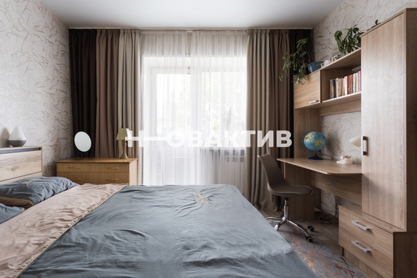 
  Продается 2-комн. квартира, 56 м², Театральная ул, д. 2А
. Фото 13.
