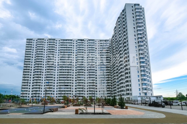 
   Продам 2-комнатную, 56 м², Бородина ул, 56

. Фото 25.
