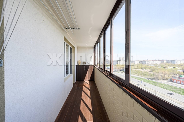 
   Продам 2-комнатную, 45.7 м², Николая Островского ул, 120

. Фото 13.