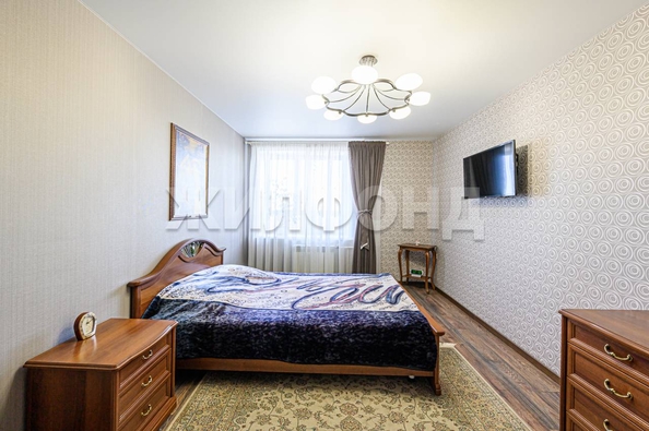 
   Продам 2-комнатную, 45.7 м², Николая Островского ул, 120

. Фото 15.