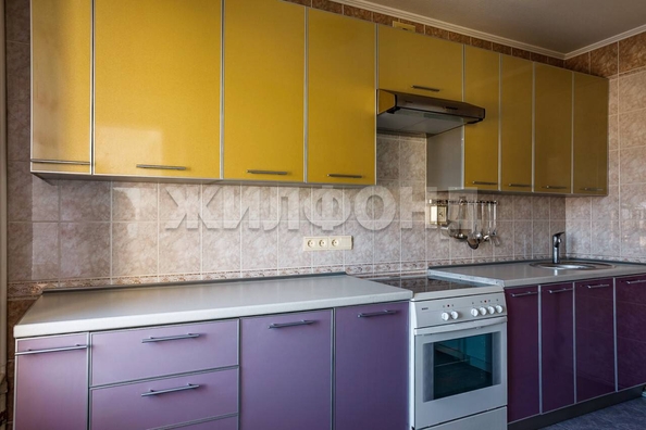 
  Продается 3-комн. квартира, 80.2 м², Вокзальная магистраль ул, д. 8/2
. Фото 4.