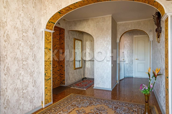 
  Продается 3-комн. квартира, 80.2 м², Вокзальная магистраль ул, д. 8/2
. Фото 10.