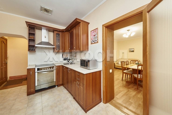 
   Продам 3-комнатную, 73.9 м², Октябрьская ул, 40

. Фото 1.