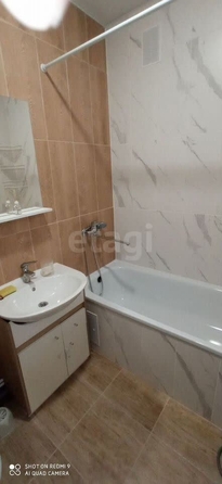
  Сдам в аренду 1-комнатную квартиру, 36 м², Новосибирск

. Фото 28.