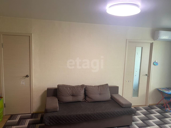 
   Продам 2-комнатную, 43.6 м², Блюхера ул, 41

. Фото 4.