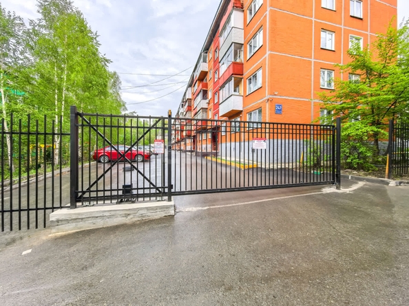 
   Продам 1-комнатную, 29.9 м², Бориса Богаткова ул, 247

. Фото 26.