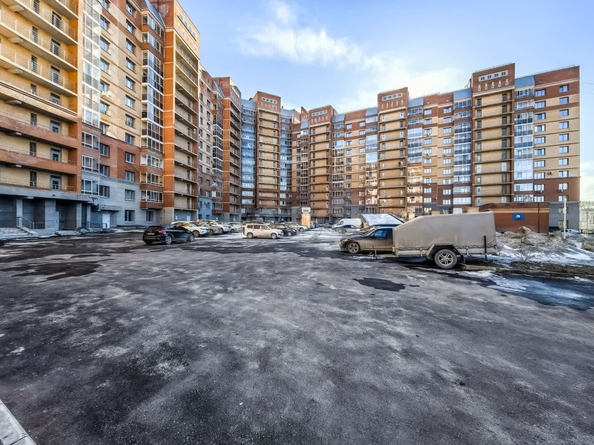 
  Продается 3-комн. квартира, 64 м², Есенина ул, д. 67
. Фото 11.