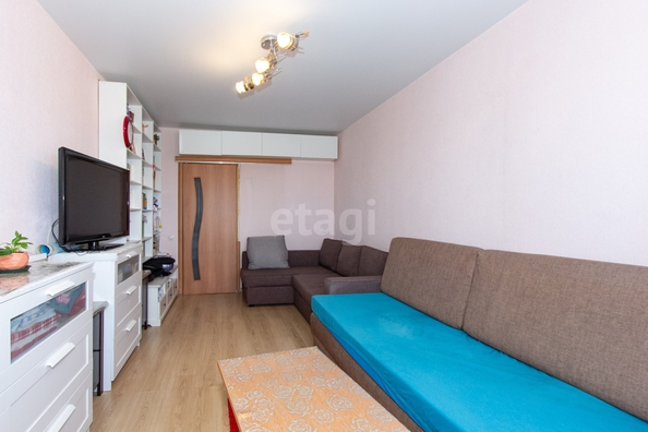
  Продается 1-комн. квартира, 42.8 м², Виктора Уса ул, д. 7
. Фото 2.