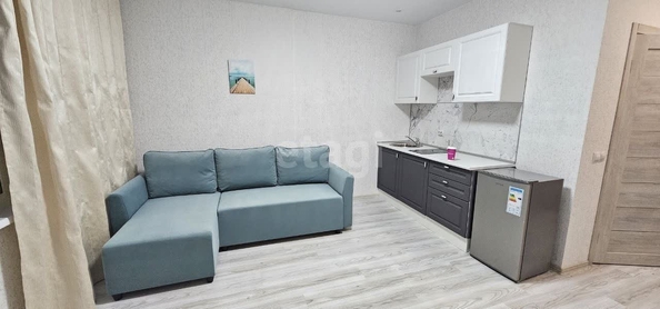 
  Сдается 1-комн. квартира, 22.7 м², Сухарная ул, д. 107/1
. Фото 1.
