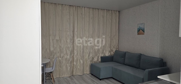 
  Сдается 1-комн. квартира, 22.7 м², Сухарная ул, д. 107/1
. Фото 3.