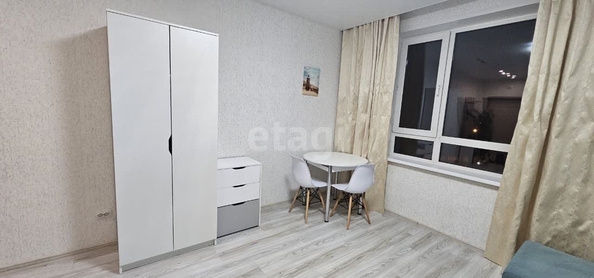 
  Сдается 1-комн. квартира, 22.7 м², Сухарная ул, д. 107/1
. Фото 5.