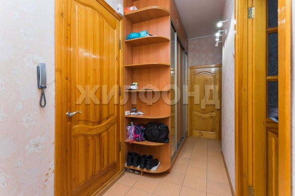 
  Продается 2-комн. квартира, 60 м², Богдана Хмельницкого ул, д. 29/2
. Фото 10.