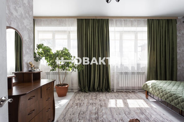 
   Продам коттедж, 244.6 м², Новосибирск

. Фото 24.