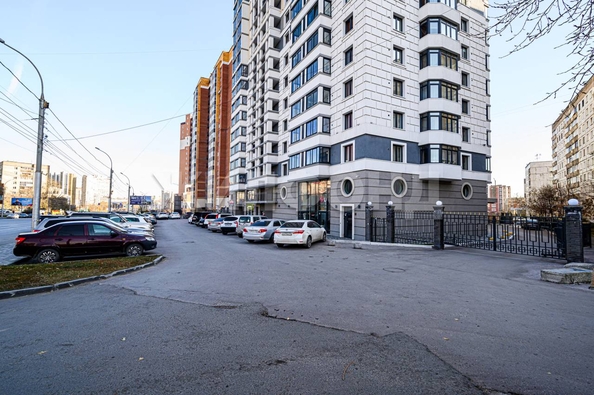 
   Продам 2-комнатную, 55.9 м², Кошурникова ул, 22

. Фото 21.