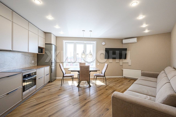 
   Продам 2-комнатную, 49.6 м², Семьи Шамшиных ул, 77

. Фото 2.