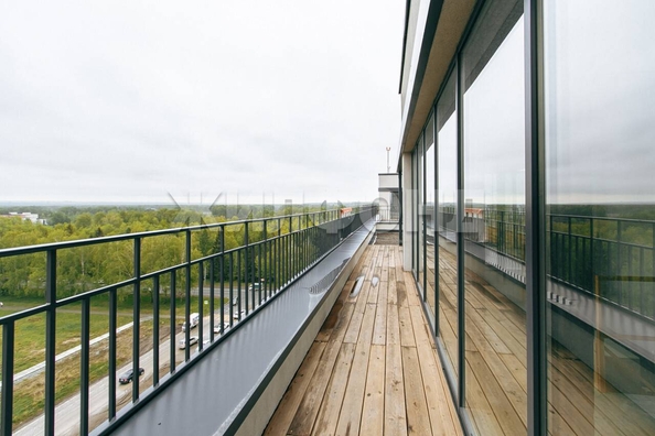 
   Продам 3-комнатную, 156 м², 3-й микрорайон, 1

. Фото 7.