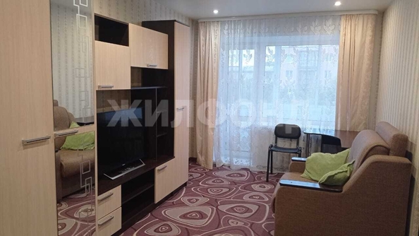 
  Сдам в аренду 1-комнатную квартиру, 32 м², Новосибирск

. Фото 1.