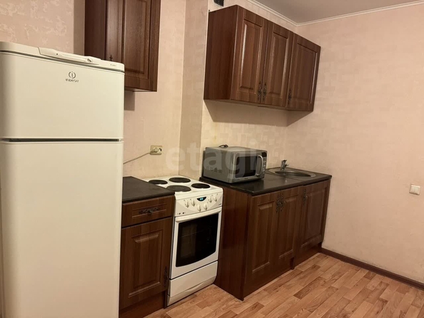 
  Сдам в аренду 1-комнатную квартиру, 39 м², Новосибирск

. Фото 4.