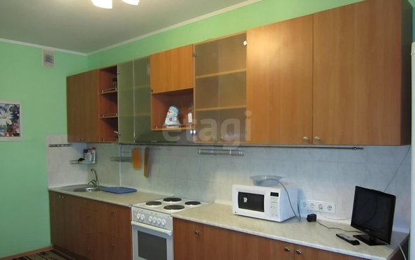 
   Продам 2-комнатную, 72.5 м², Ломоносова ул, 68

. Фото 3.