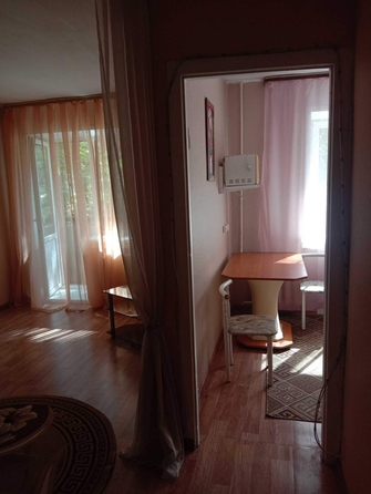 
  Сдам в аренду 2-комнатную квартиру, 42 м², Новосибирск

. Фото 2.