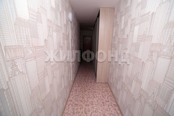 
   Продам 3-комнатную, 76.9 м², Петухова ул, 14/5

. Фото 23.