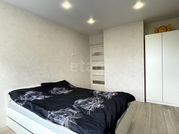 
  Продается 3-комн. квартира, 60.3 м², Невельского ул, д. 83
. Фото 6.