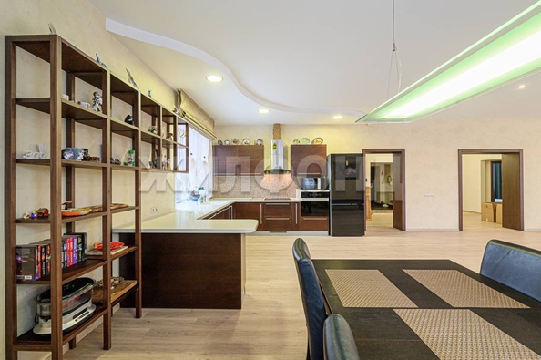 
  Продается дом, 560 м², Новосибирск
. Фото 20.