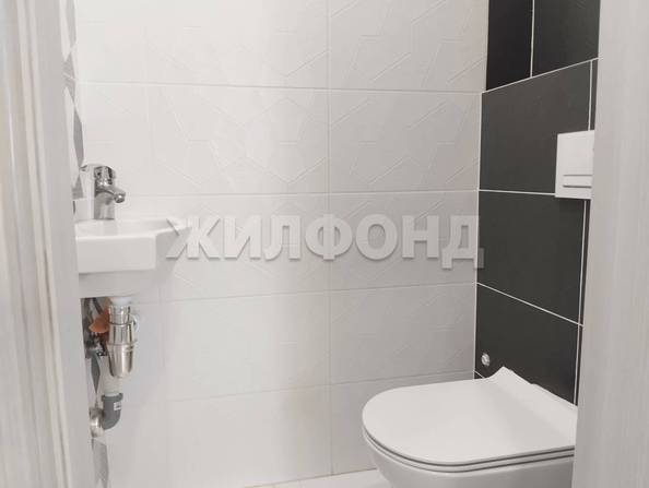 
  Продается 2-комн. квартира, 55.2 м², Дзержинского пр-кт, д. 1а
. Фото 12.