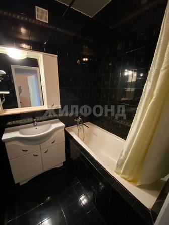 
  Сдается 3-комн. квартира, 71 м², Морской пр-кт, д. 15
. Фото 2.