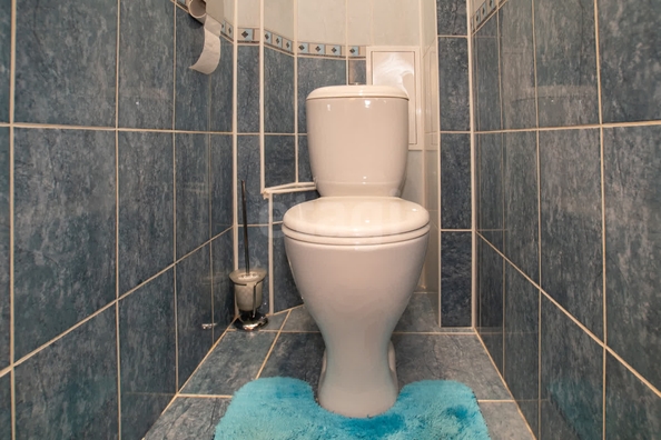 
  Продается 3-комн. квартира, 58.9 м², Полтавская ул, д. 33
. Фото 21.