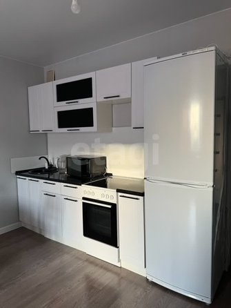 
  Сдается 1-комн. квартира, 32 м², Плющихинская ул, д. 3
. Фото 2.