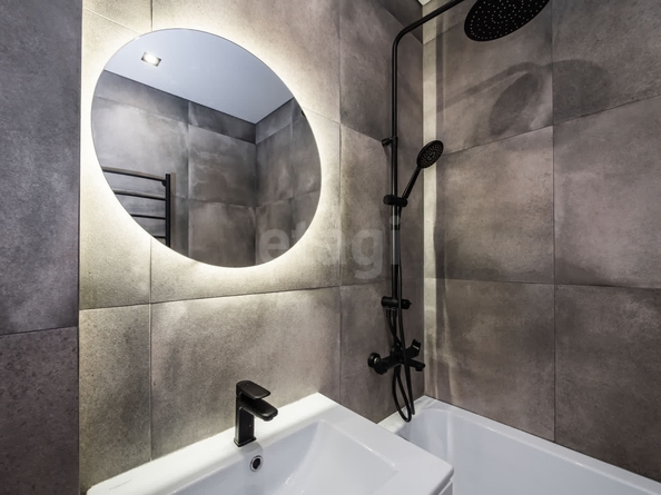 
  Продается 2-комн. квартира, 65 м², Бориса Богаткова ул, д. 201/3
. Фото 9.