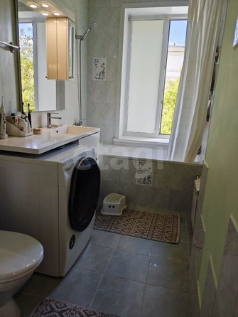 
  Продается 3-комн. квартира, 64.8 м², Сибирская ул, д. 33
. Фото 6.